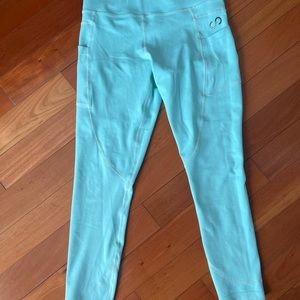 Curvesncombatboots leggings